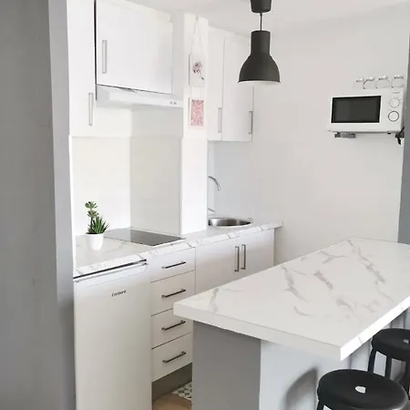 Daire Coqueto A Un Minuto De *